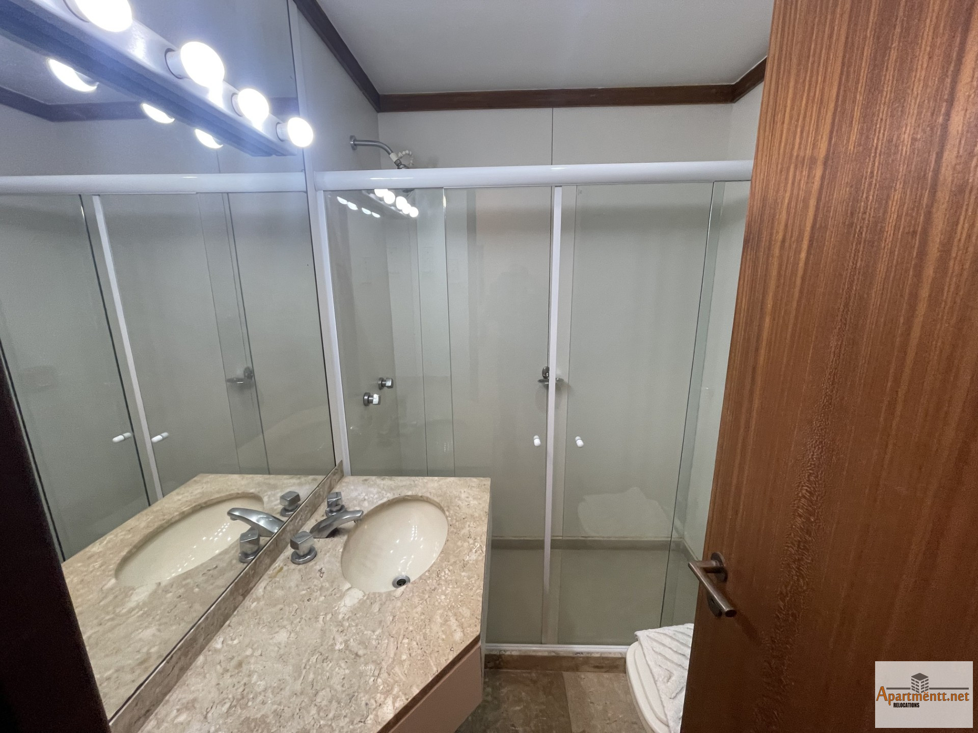 Tiffany's Ipanema Flats 1006